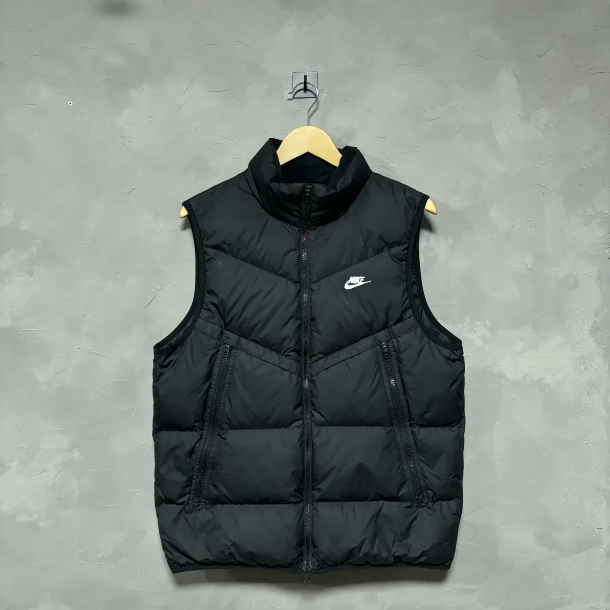 Nike Stormfit Swoosh Goose Down Padded Vest