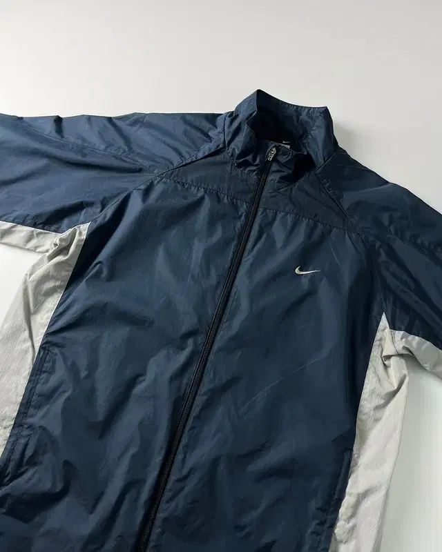 XL Nike Old School Wind Jumper PN1977