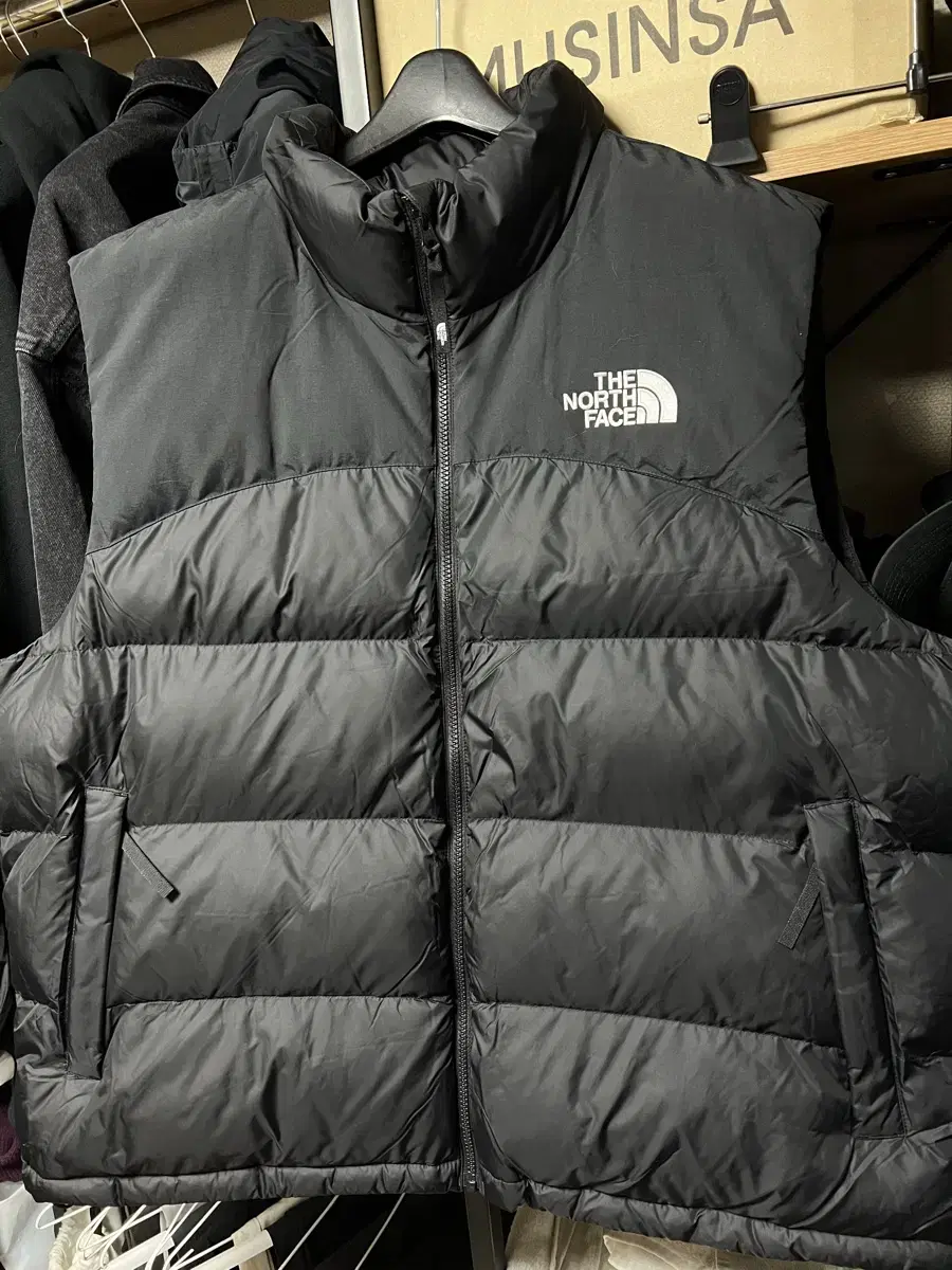 The North Face new Puppy Onda Vest 115 XXXL