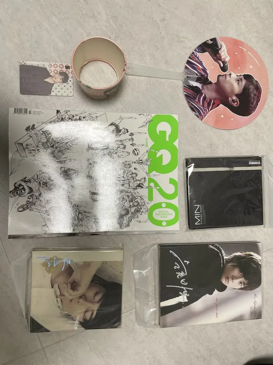 Min Kyung Hoon Goods