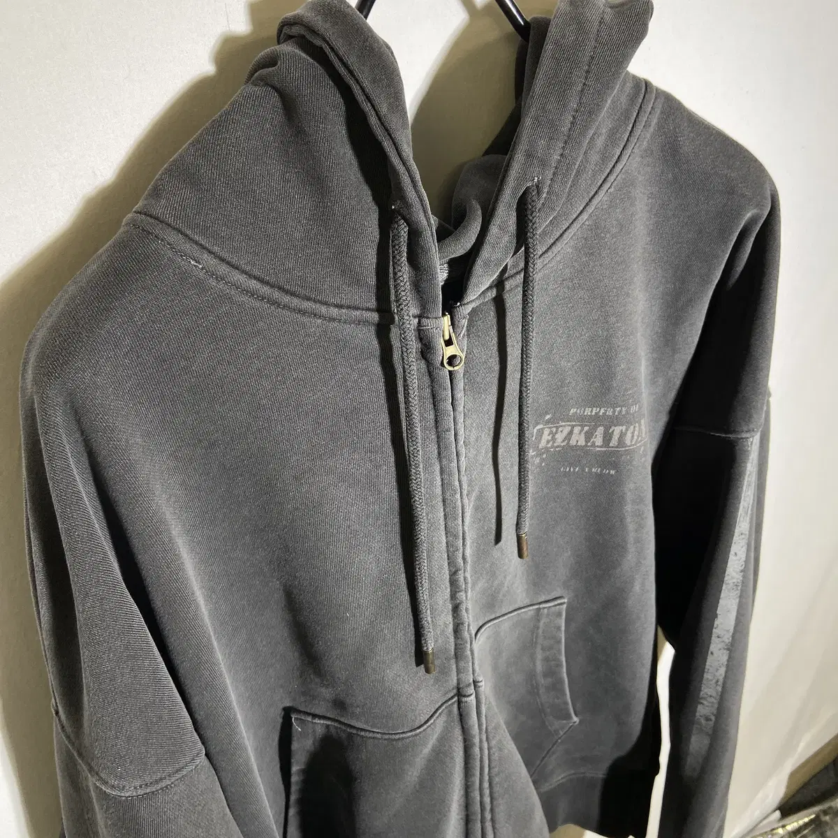 Ezkaton Pigmented Hooded Zipped Up 2XL