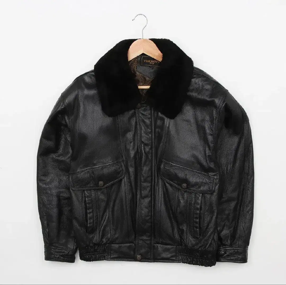 [95] Vernobe cowhide bomber jacket