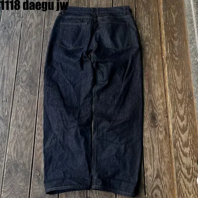 32 BESLOW PANTS 비슬로우 청바지