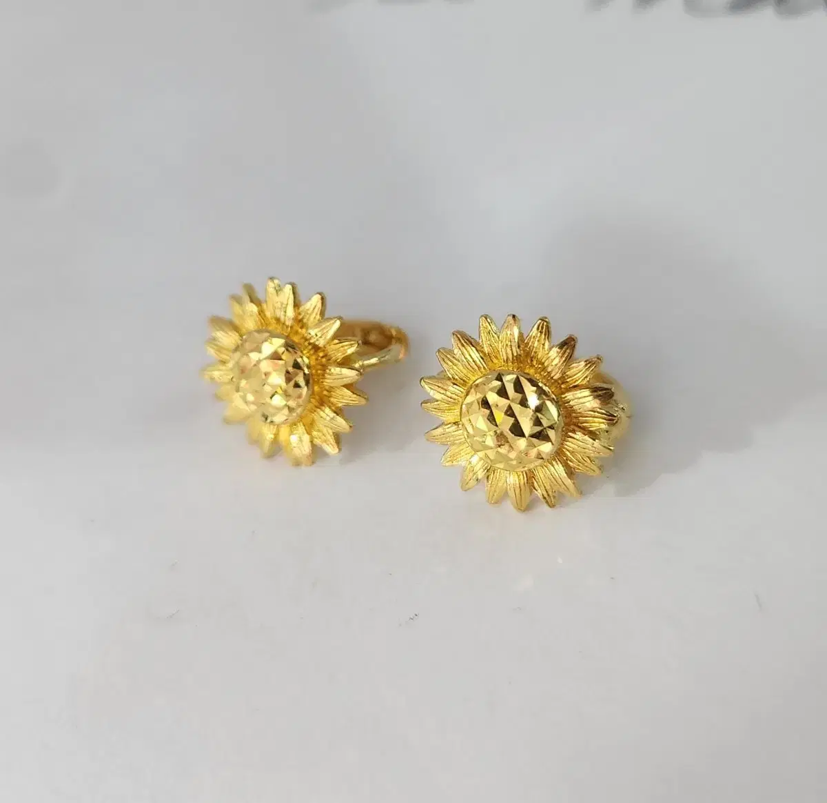 24k pure gold 1-dan sunflower earrings