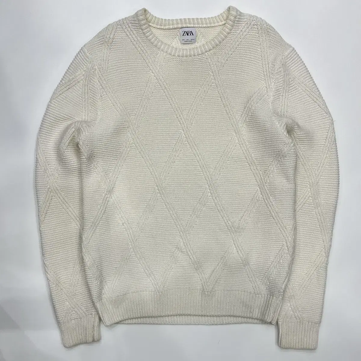 [L] Free Shipping Zara White Patterned Knit