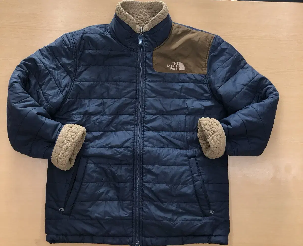 Size 95 The North Face Reversible Fleece Puffer Jacket Genuine Navy