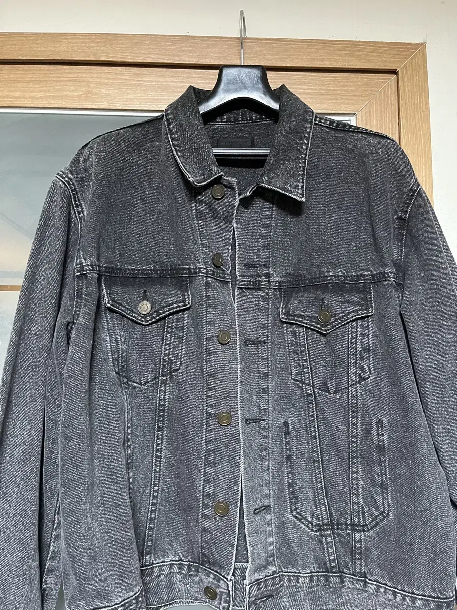 Branded Denim Jacket L