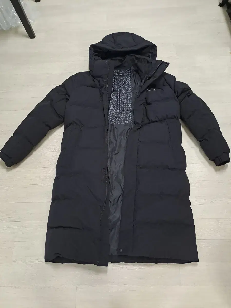 Calvin Klein CK Long Puffer (worn 1 time)