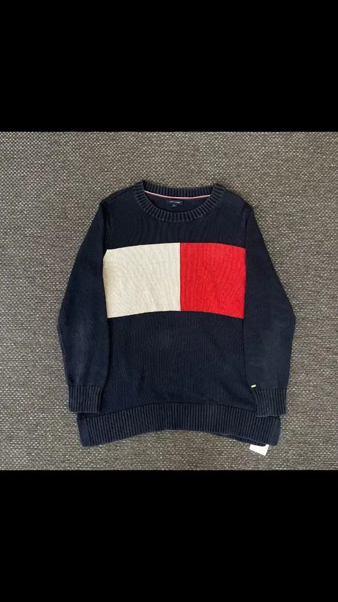 Tommy Hilfiger Rosso navy knit