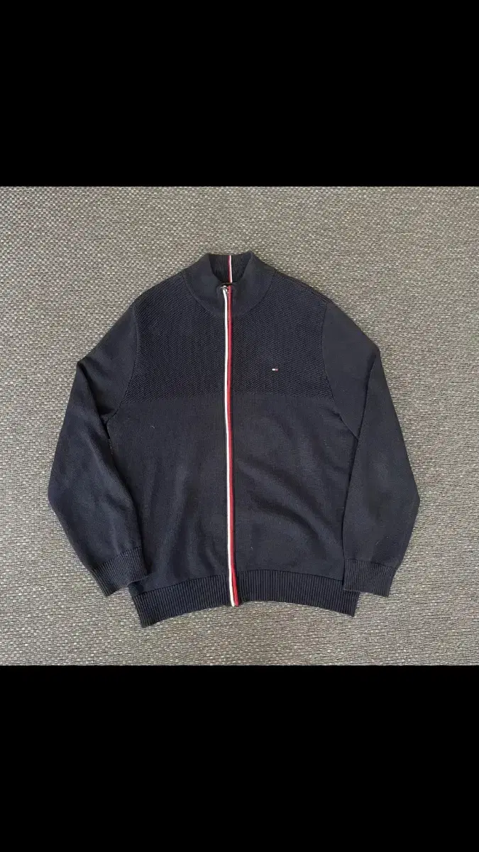 Tommy Hilfiger Embroidered logo navy knit jacket