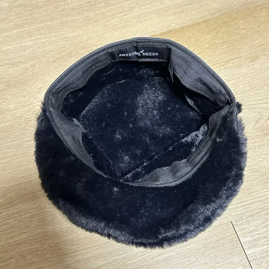 어썸니즈 BELLBOY CAP_SHEARLING_BLACK