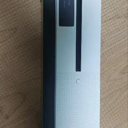 XBOX ONE S   (게임패드 제외)