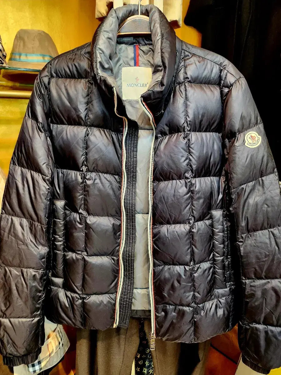 Moncler Common Padding (Genuine)