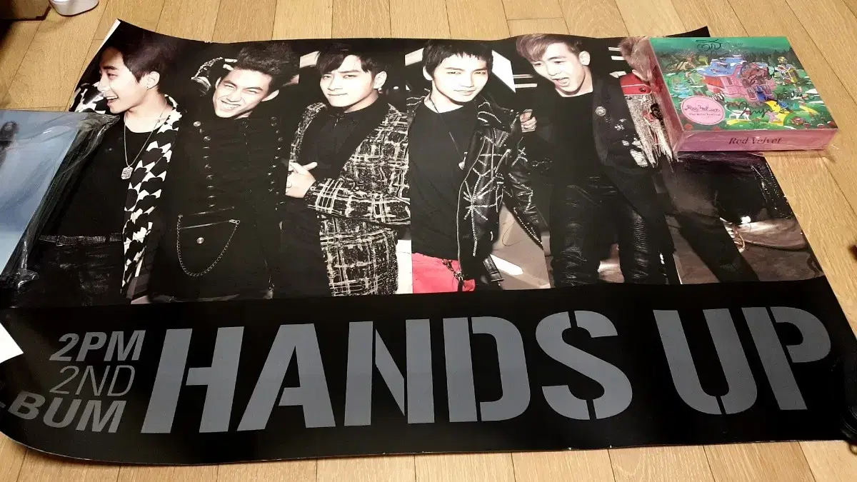 2pm sign signature poster