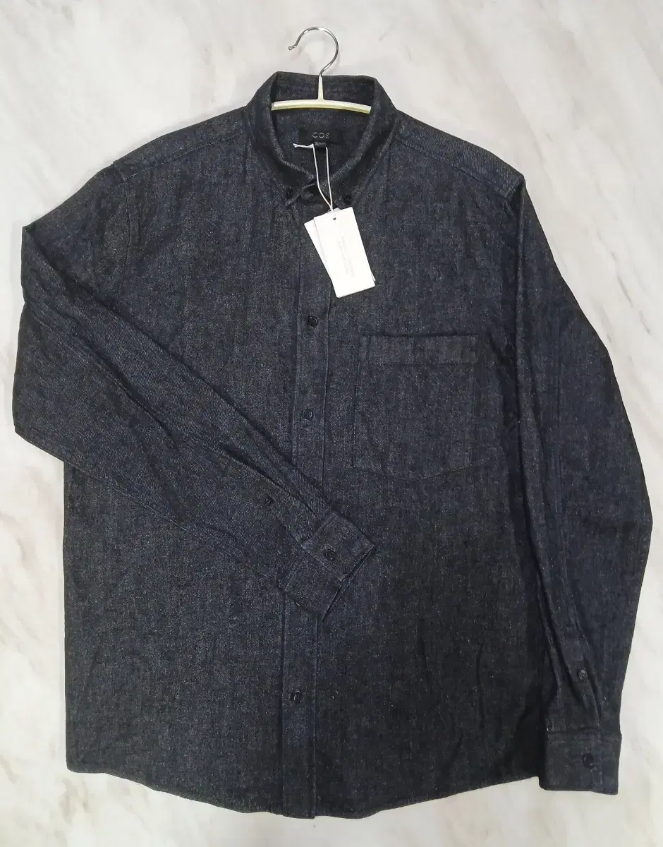 [New, unworn] COSS unisex long sleeve jeans shirt size M (luxury shirt)