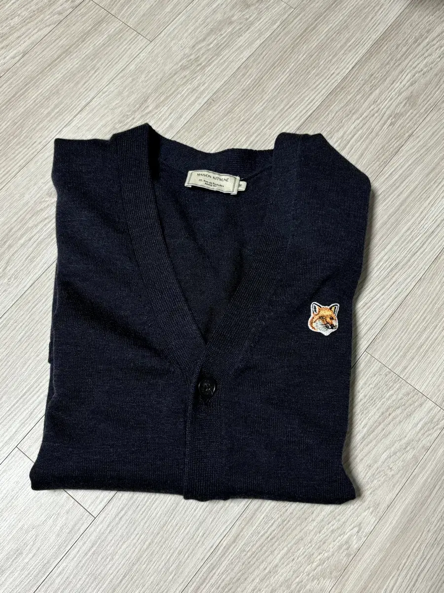 [Genuine] Maison Kitsune Foxhead Cardigan Navy M