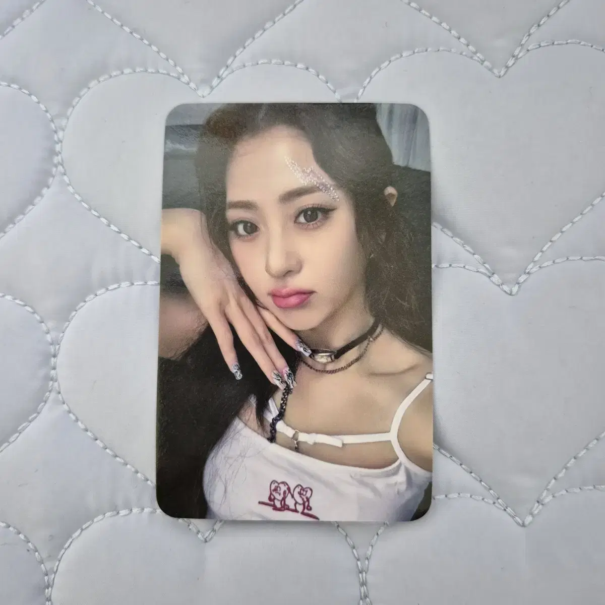 le sserafim huh yunjin soundwave luckydraw 1st photocard soundwave ld