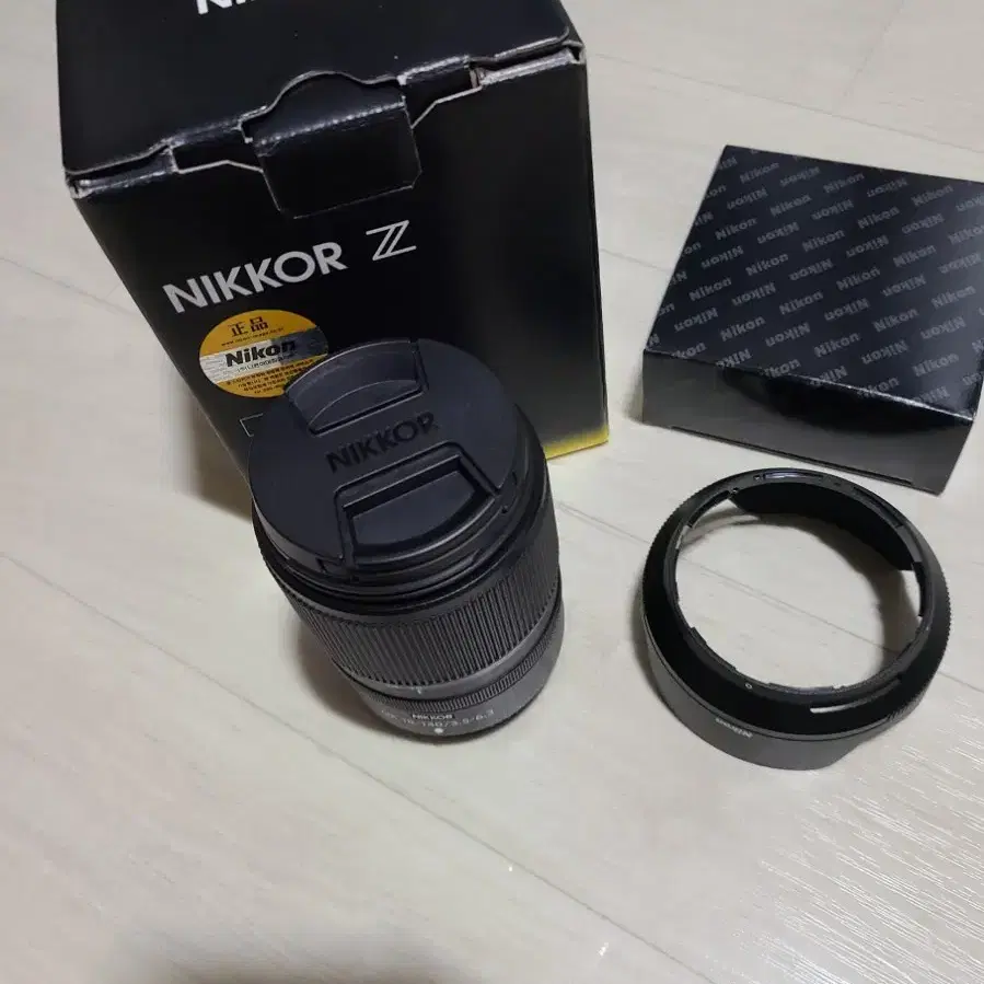 니콘 dx z 18-140mm 18-140 렌즈 신동급 팝니다