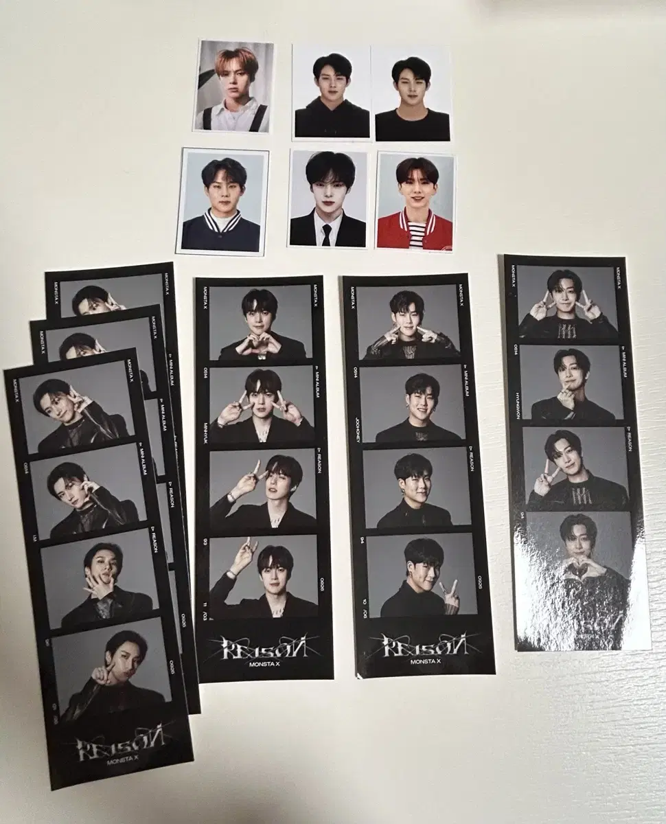 Monsta x photocard Merchandise