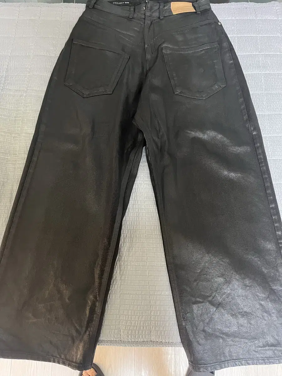 (3) Grays Coated Backward Black Pants