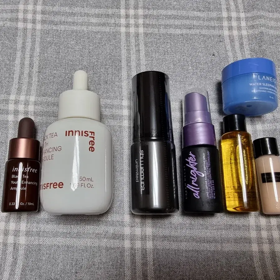 이니스프리 블랙티 앰플 50ml