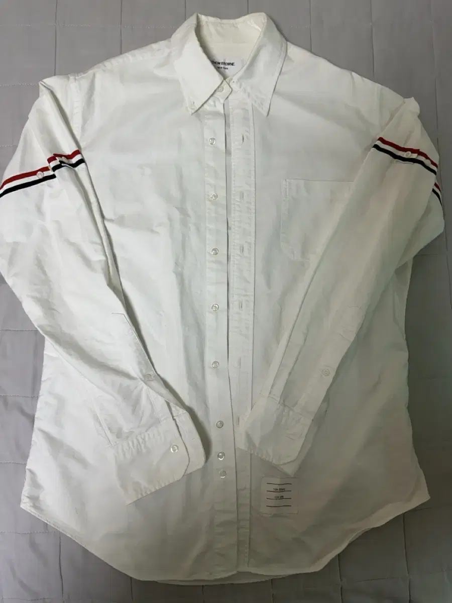 [Genuine/Unworn] Thom Browne Armband Shirt Size 4