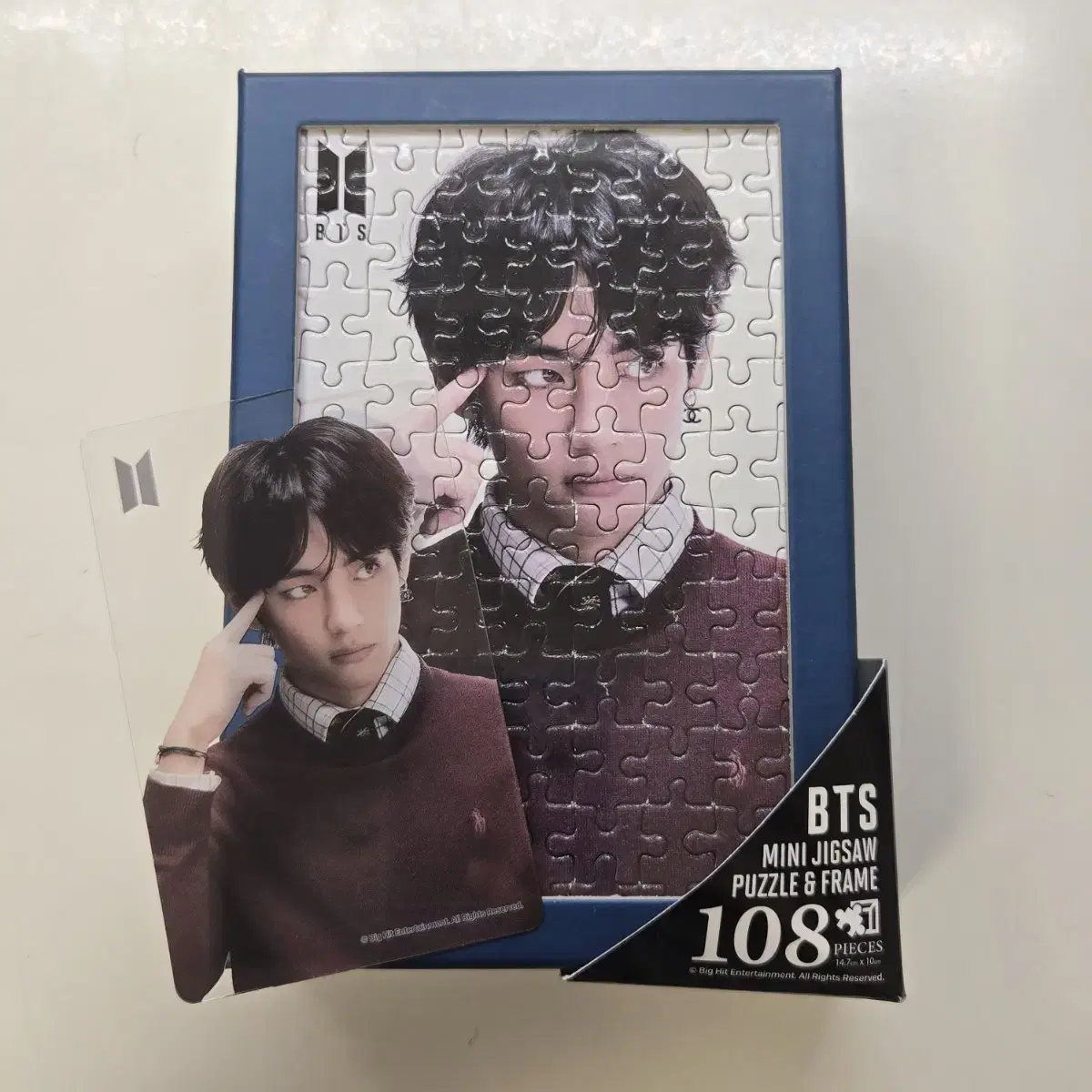 Quick sale) BTS bangtan v Jigsaw puzzle