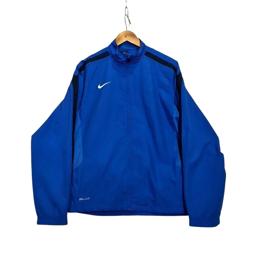 [L]Nike Solo Swoosh Windbreaker(만원샵)