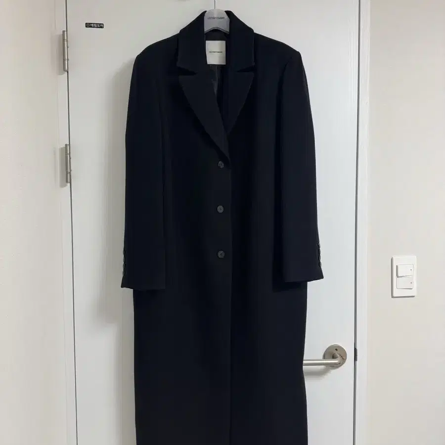 르917 코트 MANISH LINE COAT [BLACK]