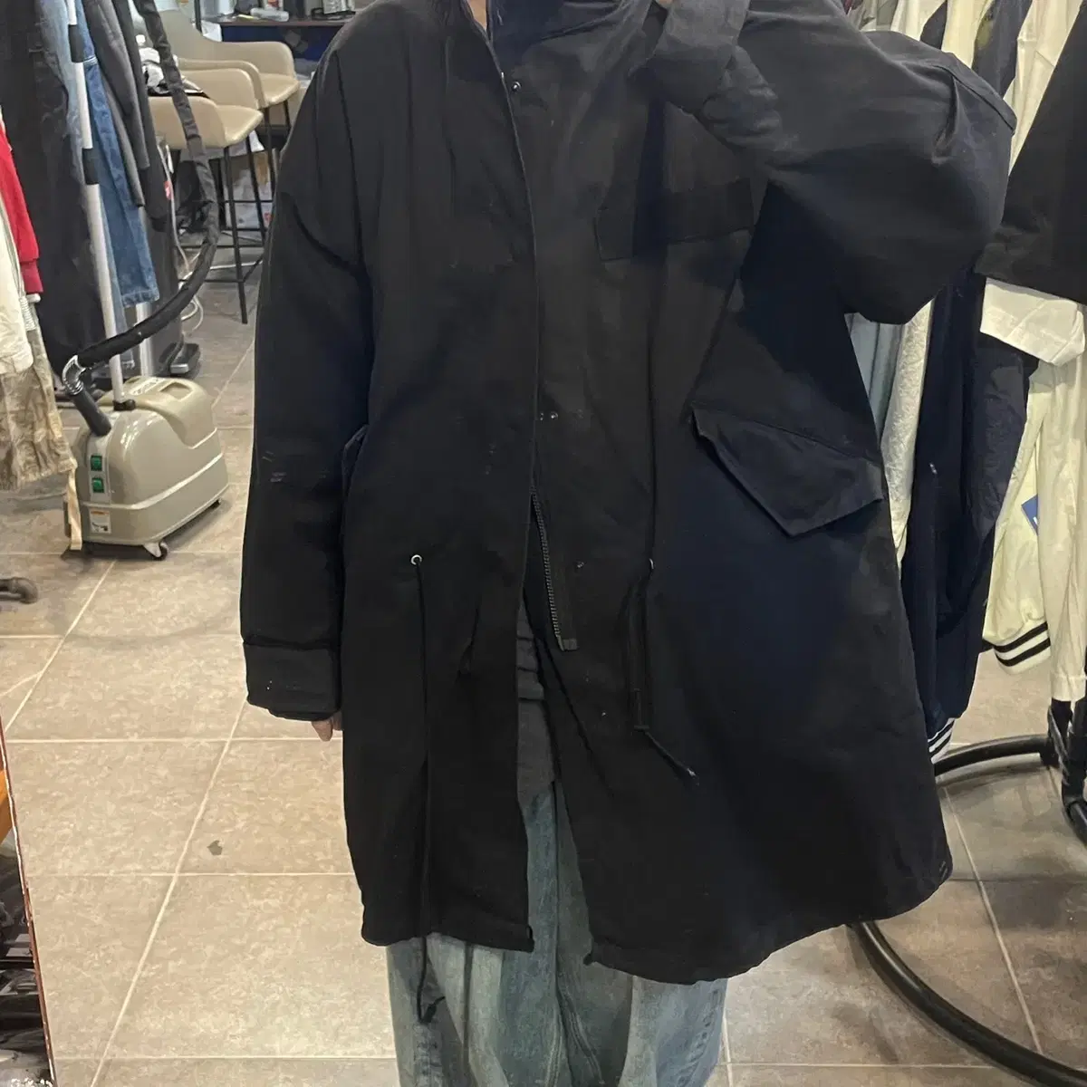 (NO.9) VTG Vintage Black String Field Coat