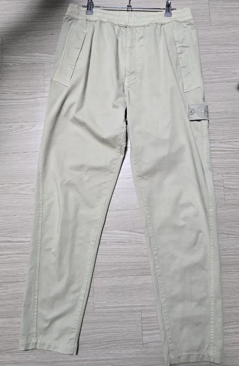 Stone Island Stretch Wool/Cotton Satin Pants [32]