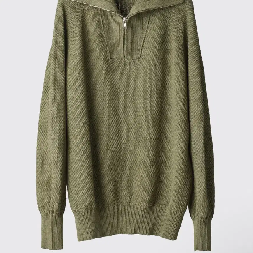 해칭룸 베이스 넥 니트 올리브(Vase Neck Knit Olive)