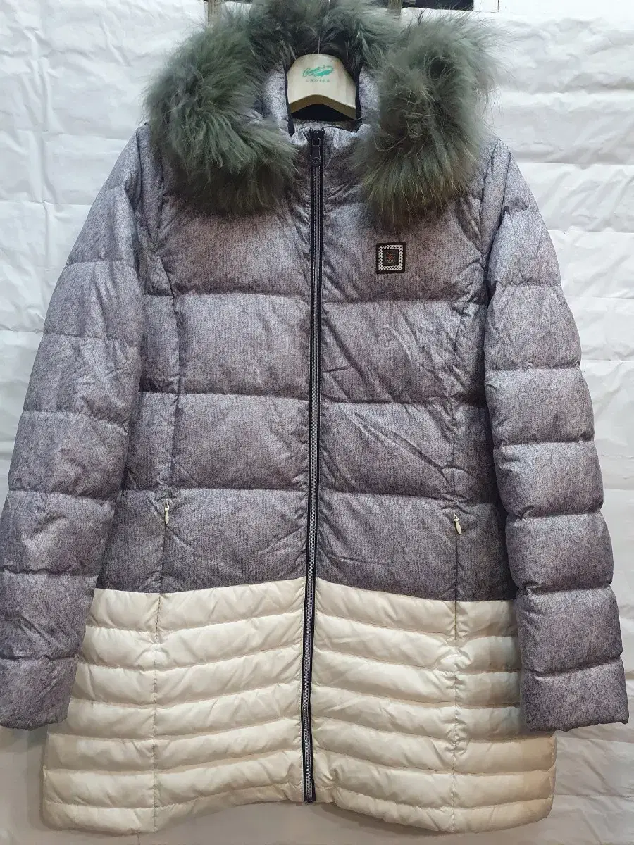 Wolf Paw Goose Down Jacket