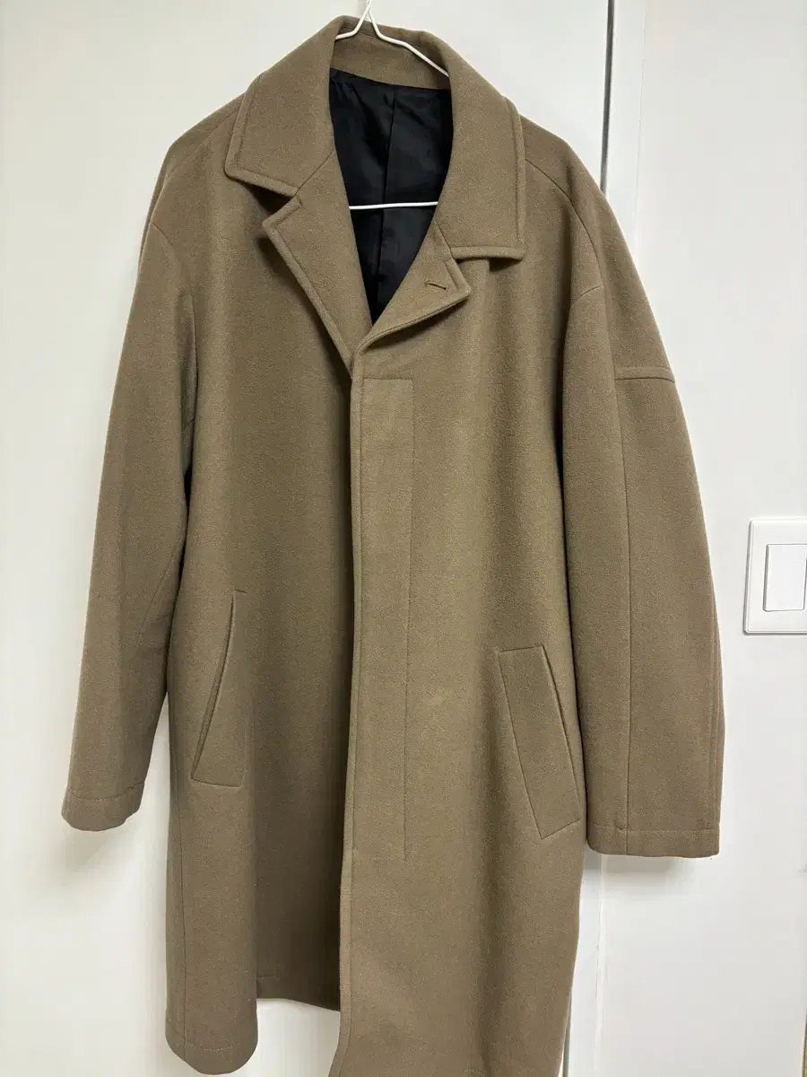 TNGT Men's Coat 100 Guys