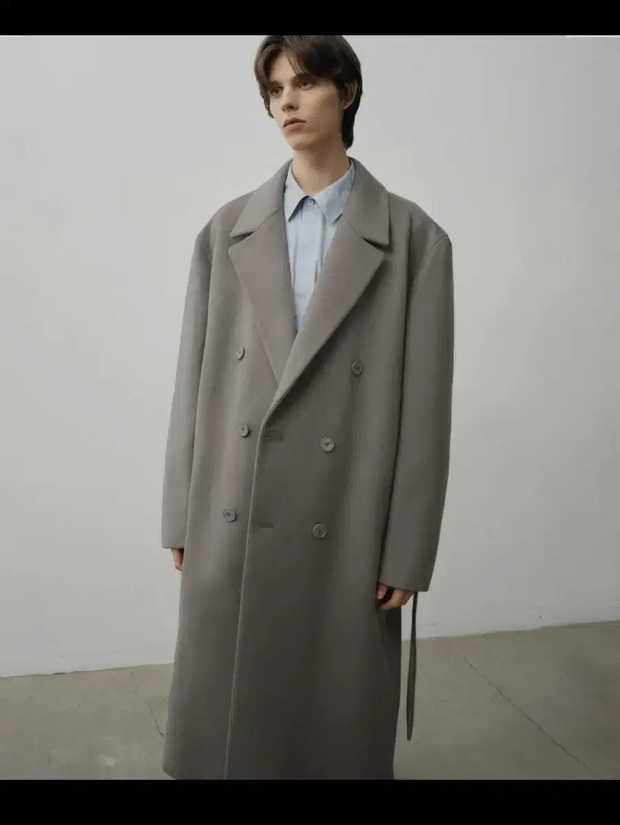 Drawcut Robe Coat