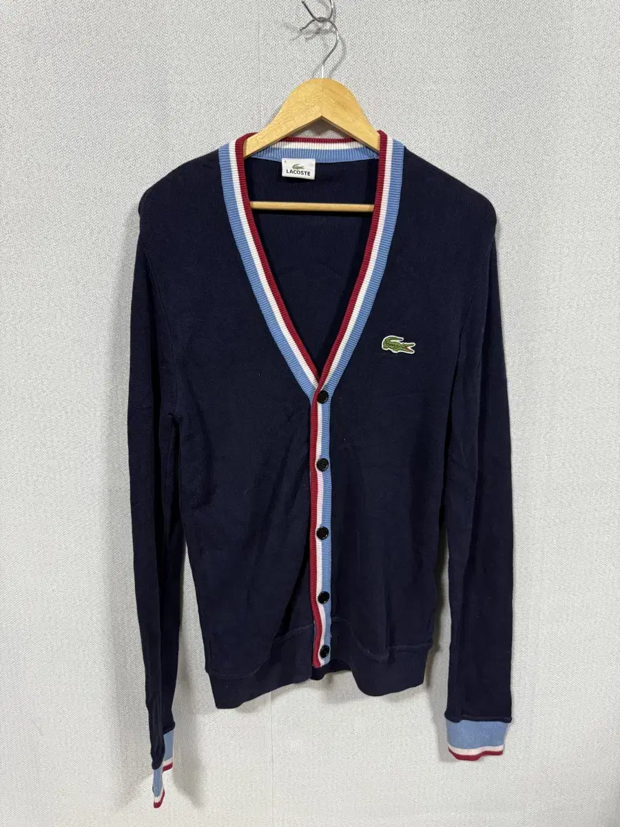 Lacoste Cardigan size 95