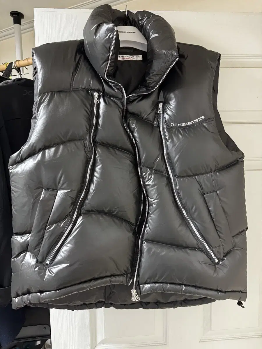 TheMuseumVisitor Padded Vest Size M