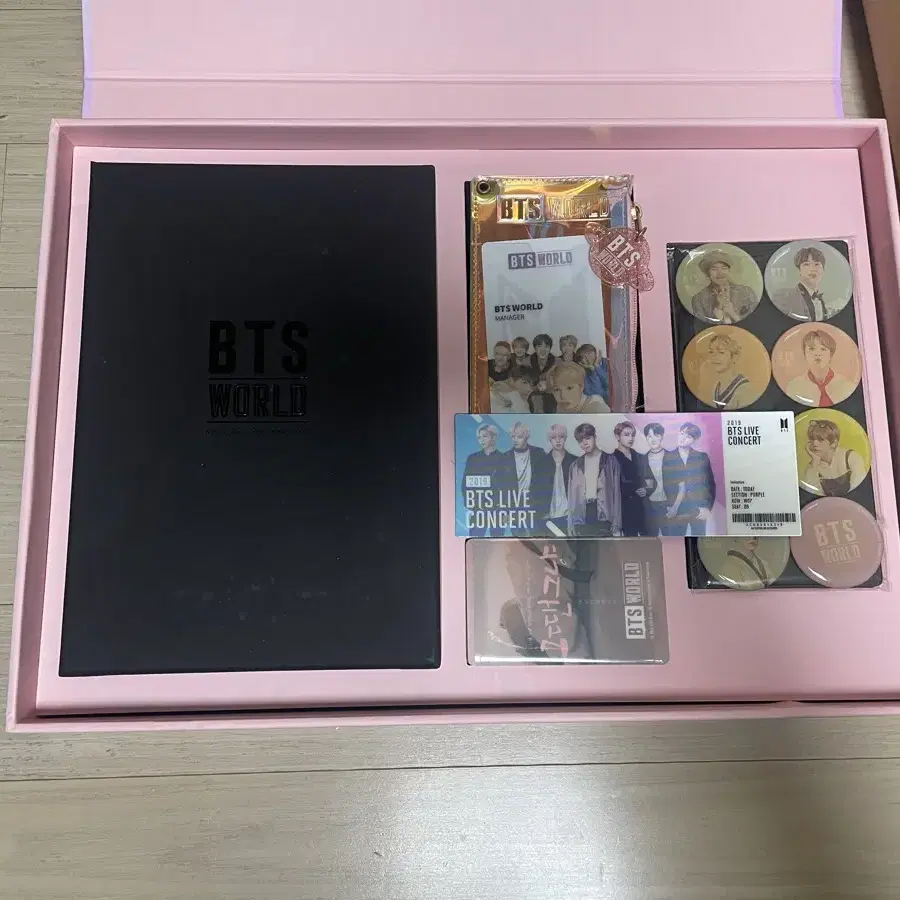 BTS WORLD ost 리미티드 에디션+포스터