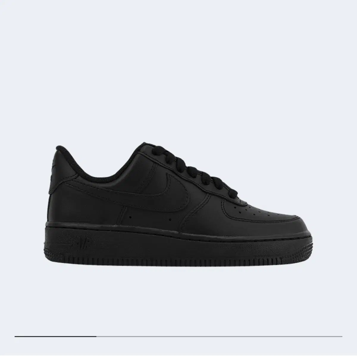 (W) Nike Air Force 1 '07 Low Triple Blac