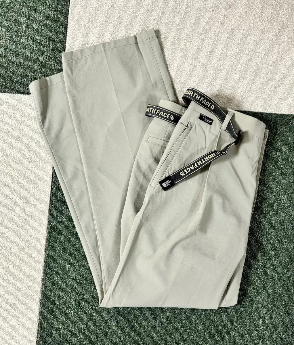 The North Face Whitetab Big Size Tongue-in-Cheek Long Pants