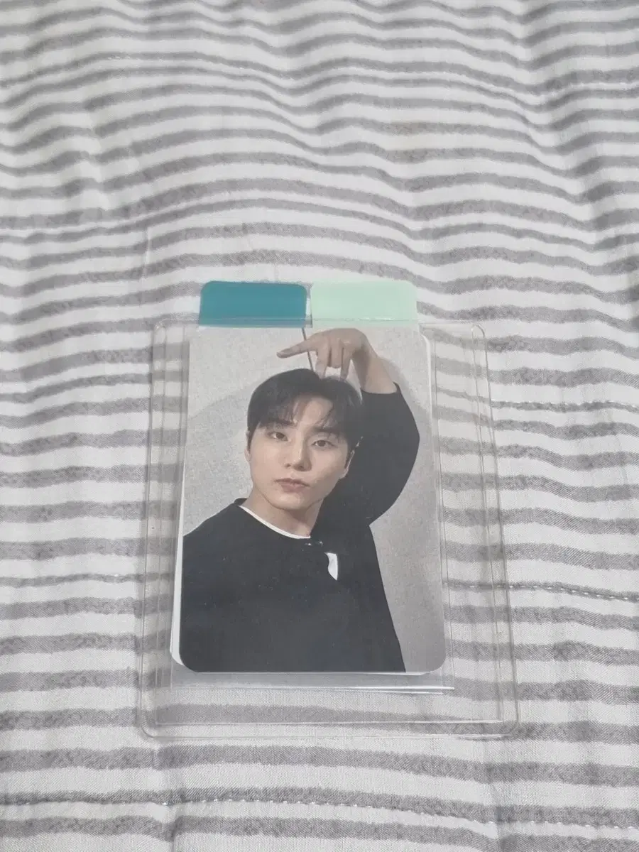 Day 6 Connect ld photocard