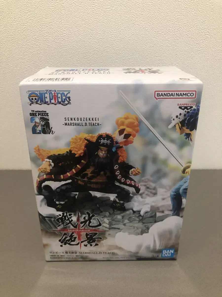 Unsealed ONEPIECE Full Spectrum Blackbeard Teach Figure