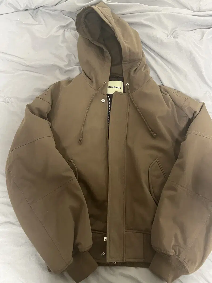 Insilence Flight Hooded Bomber S