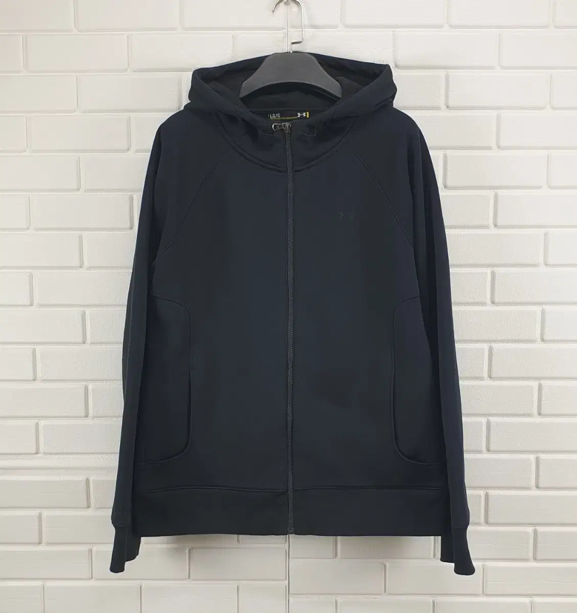 [100] Under Armour Brushed Hoodie Zip Up