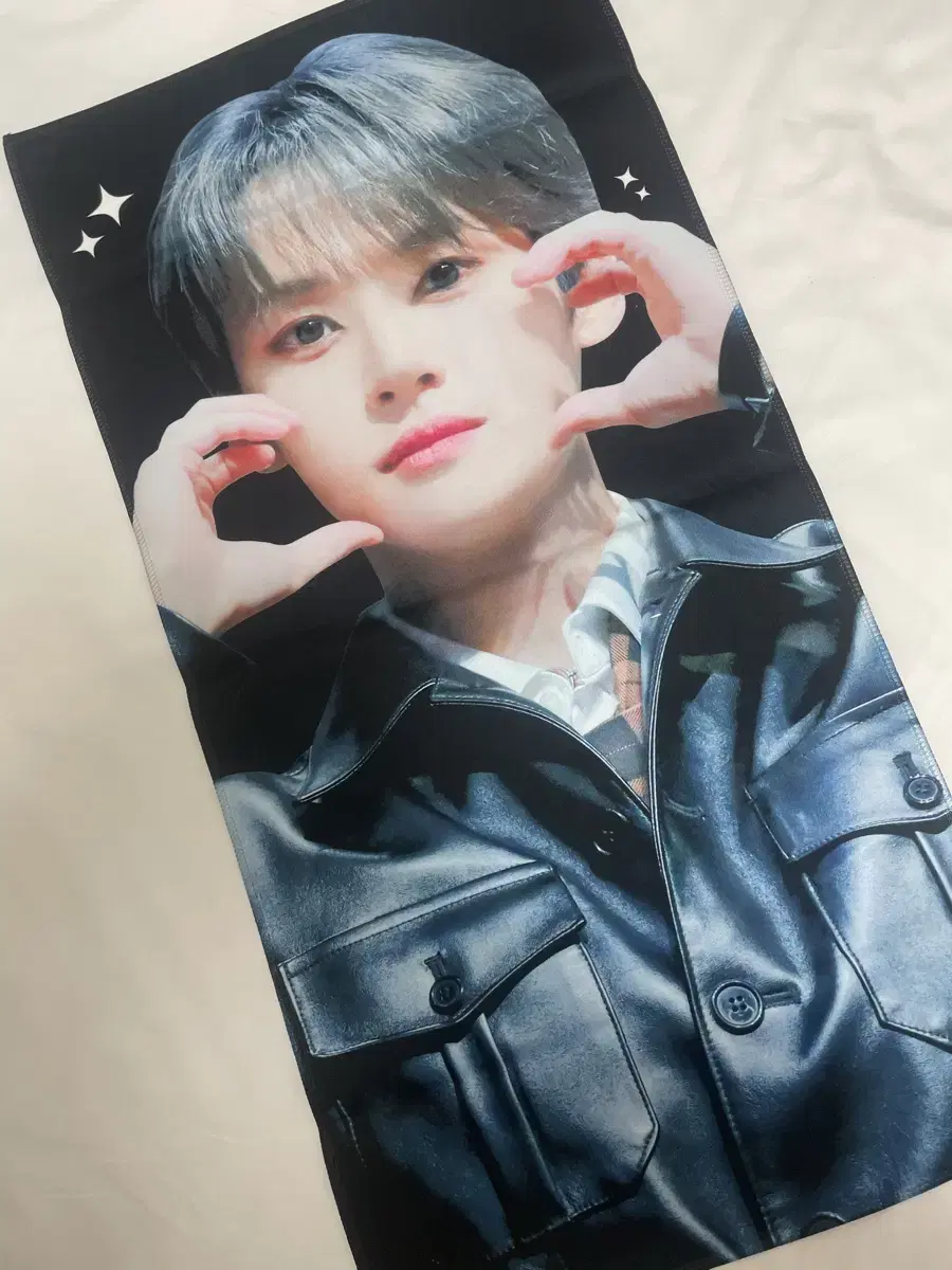 Straykids skz lee know slogan Unofficial Goods