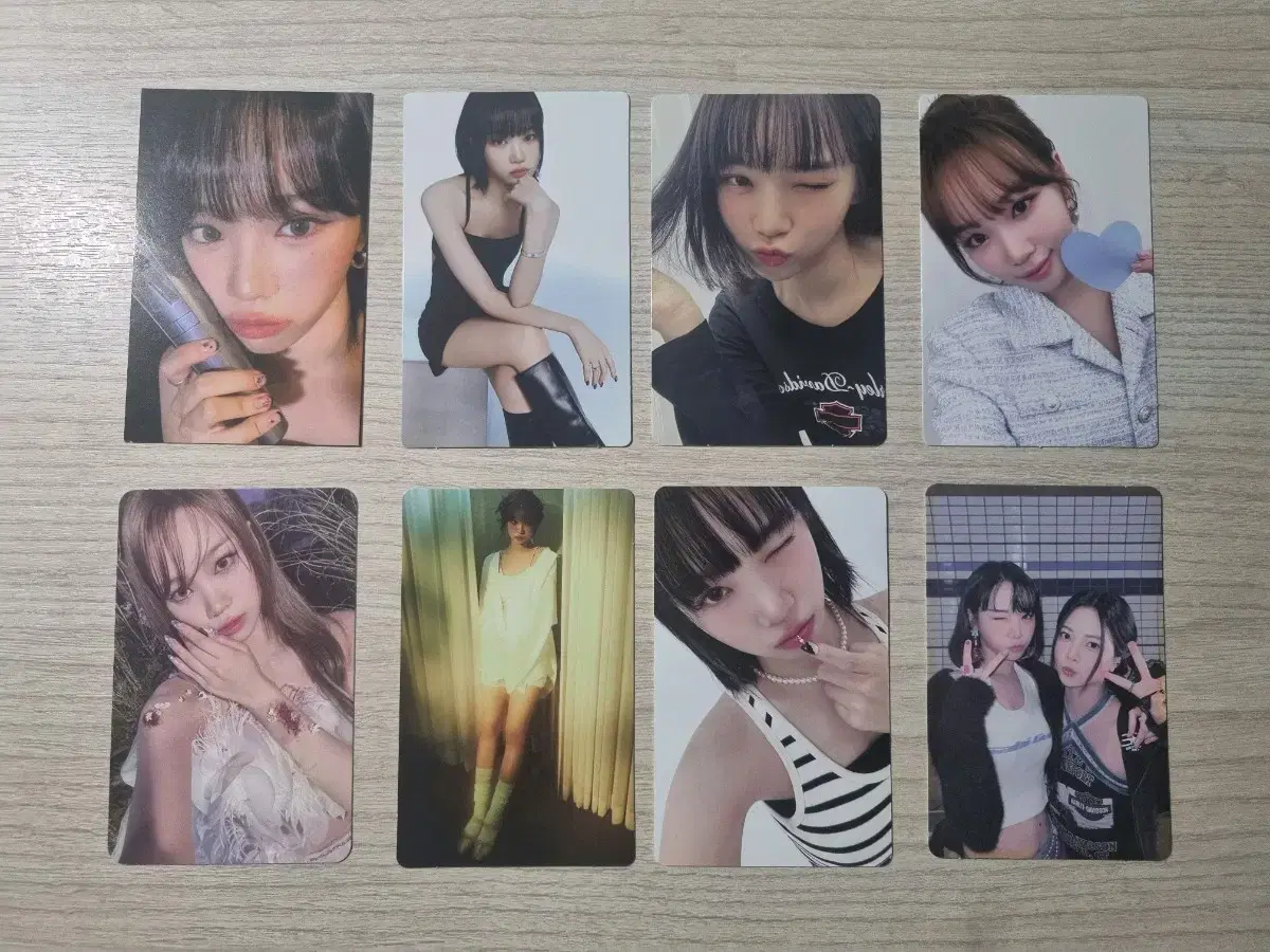 le sserafim photocard sells