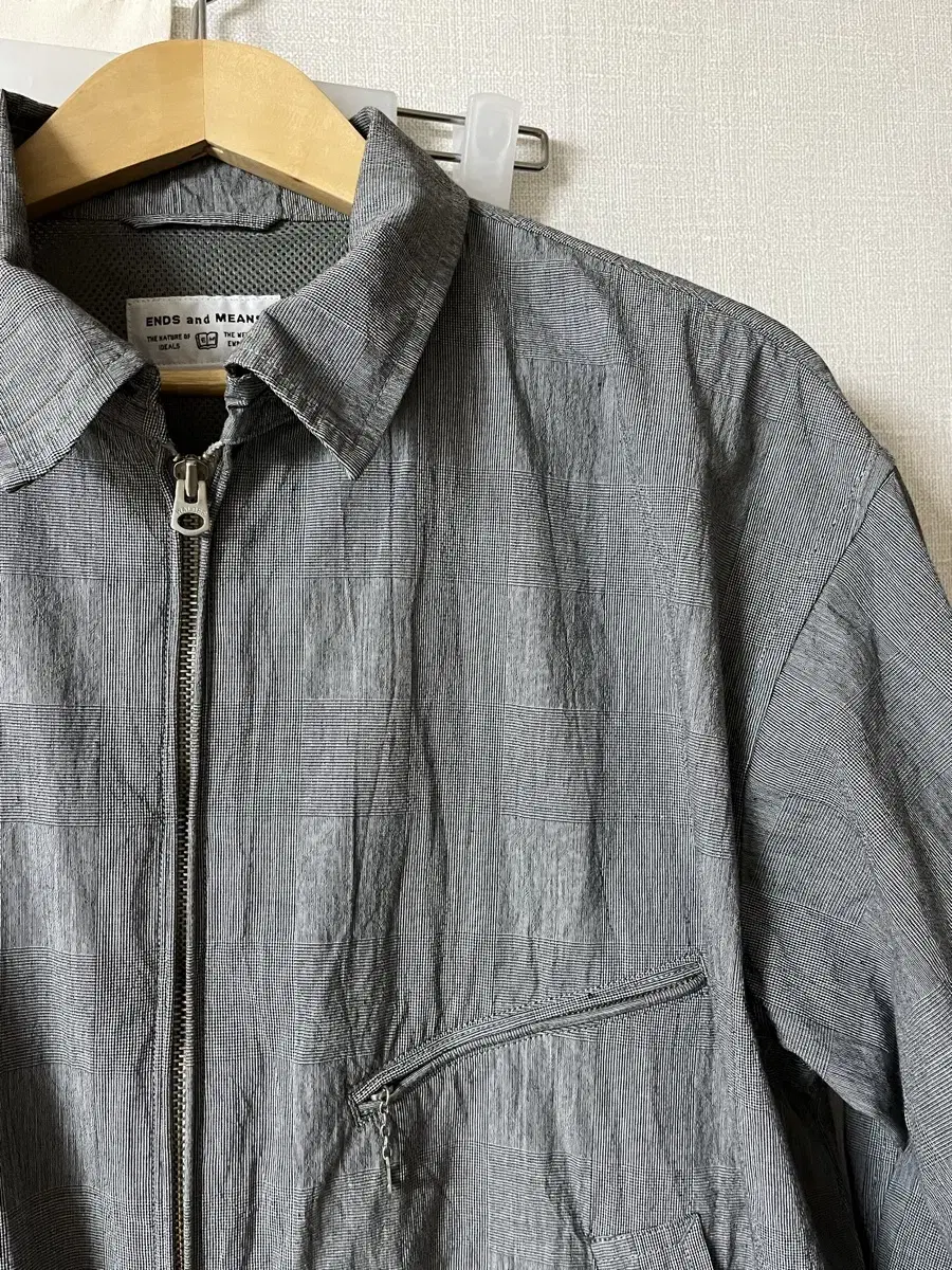 Ends and means / Swing-top jacket / Gray check / M