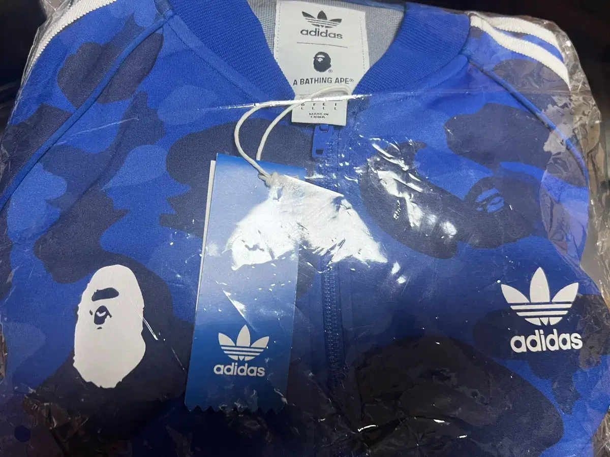 adidas x Vape Collaboration Cheonggyecheon Jersey