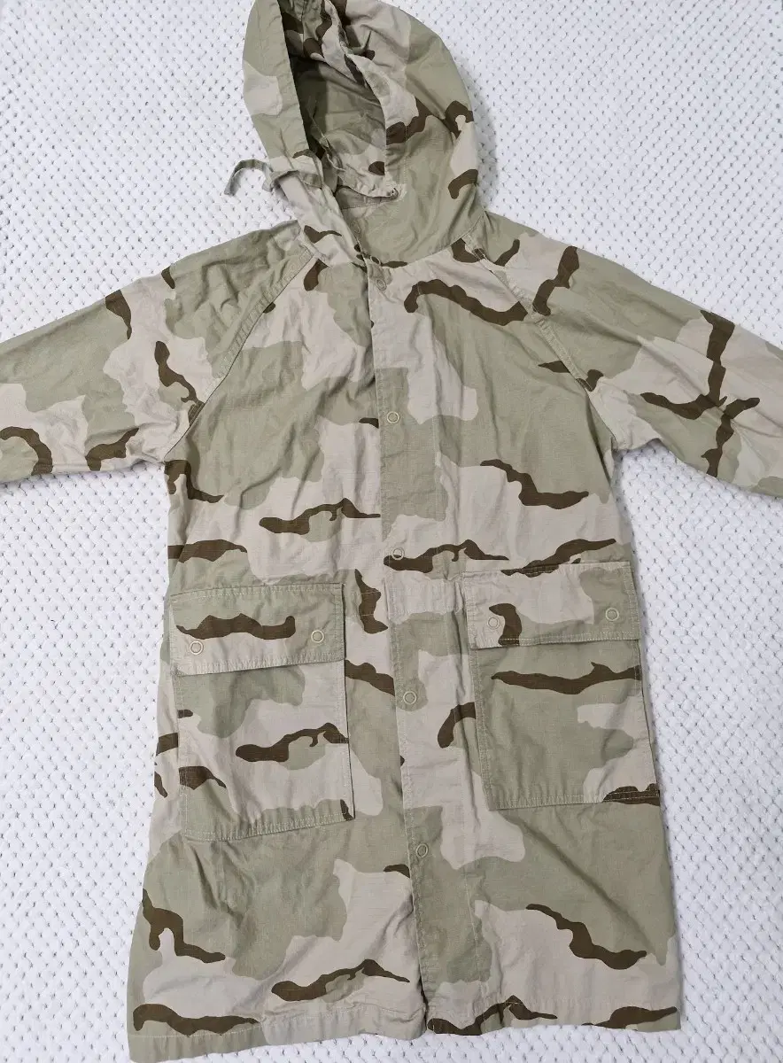 Stush Lightweight Rip Top Hooded Jacket Camo