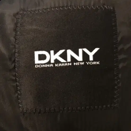 DKNY 수트 셋업 185만원 그레이판매 FW